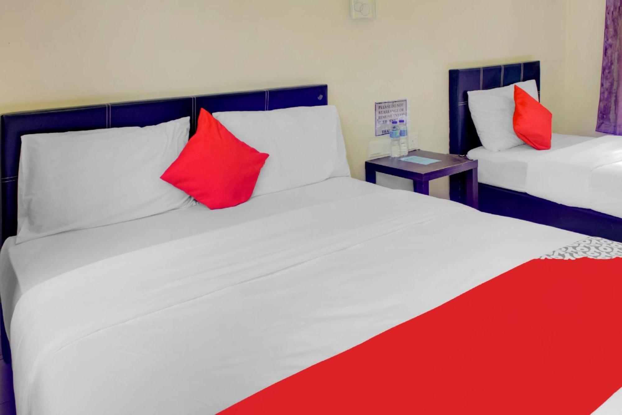 Super Oyo 89896 Sedili Inn Resort Kota Tinggi Luaran gambar